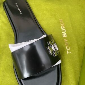 Tory Burch Black Tlock slides size 10 brand new